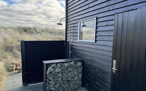 Alrike - 200M from the Sea: Landgoed, Schaduw, Oprit, Boerderij