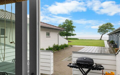 Kari - 50M from the Sea: Appartement, Condominium, Landgoed, Balkon, Villa, Hotel