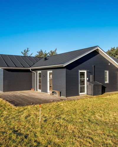 Kaapo - 300M from the Sea