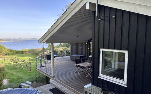 Nico - 70M to the Fjord: Appartement, Condominium, Landgoed, Balkon, Villa, Hotel