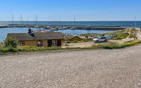 Markus - 300M from the Sea: Recreatie, Reclame, Park, Banner, Teken, Pad