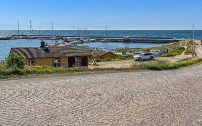 Markus - 300M from the Sea