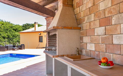 Esteva: Steen, Tegel, Metselwerk, Beits, Schoorsteen, Schaduw, Ontwerp, Outdoor Structuur, Patio