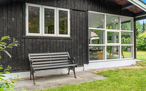 Aija - 175M from the Sea: Hout, Meubilair, Appartement, Kamer, Plafond, Beits, Stoel, Hardwood, Vernis, Timmerhout