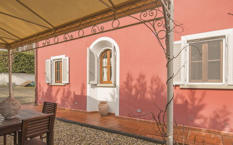 Casa Michela Casalguidi, Garden, Wifi: Gieten, Verf, Kamerplant, Bloempot, Beits, Luifel, Gips, Home Deur, Balkon