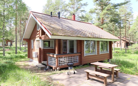 Selja 5: Huis, Verblijf, Huis, Dak, Landelijk Gebied, Blokhut, Siding, Veranda, Garden Gebouwen, Werf