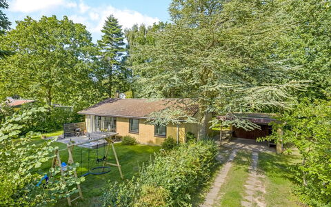 Matild - 250M from the Sea: Landgoed, Schaduw, Oprit, Boerderij
