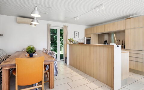 Matild - 250M from the Sea: Landgoed, Schaduw, Oprit, Boerderij