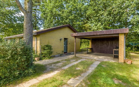 Matild - 250M from the Sea: Landgoed, Schaduw, Oprit, Boerderij