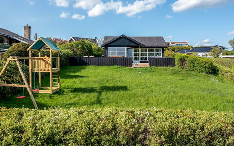 Stavros - 100M from the Sea: Landgoed, Schaduw, Oprit, Boerderij