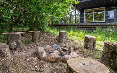 Gunward - 3Km from the Sea: Thatching, Verblijf, Huis, Dak, Huis, Boerderij, Hut, Landgoed, Dorp