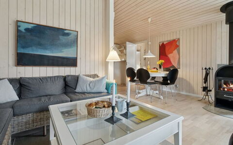Eick - 800M from the Sea: Interieur Ontwerp, Flooring, Meubilair, Hout, Plafond, Verdieping, Bankstel, Woonkamer, Kamer, Houten Vloer