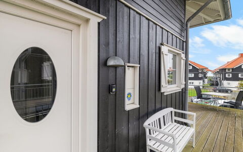 Ismo - 350M from the Sea: Landgoed, Schaduw, Oprit, Boerderij