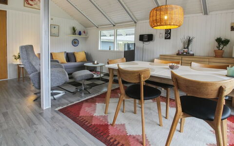 Rosalie - 29Km from the Sea: Landgoed, Schaduw, Oprit, Boerderij