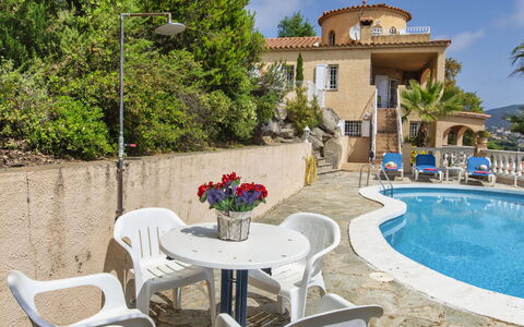 Bella Vista: Toevlucht, Zwembad, Buitenmeubels, Badplaats, Eco Hotel, Villa, Landgoed, Kust, Hacienda, Badplaats