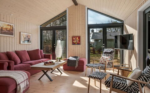Angelie - from the Sea: Hout, Plafond, Interieur Ontwerp, Meubilair, Verblijf, Woonkamer, Huis, Verdieping, Bankstel, Kamer