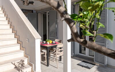 Follonica 610: Zwembad, Buitenmeubels, Samengesteld Materiaal, Schaduw, Toevlucht, Vrije Tijd, Eco Hotel, Tuin, Landscaping, Werf