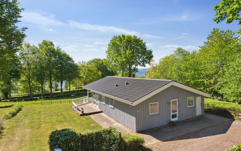 Conradine - 600M from the Sea: Appartement, Condominium, Landgoed, Balkon, Villa, Hotel