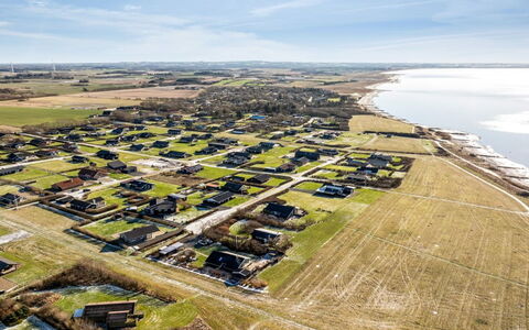 Nikolce - 300M to the Fjord: Landschap, Plain, Land Lot, Veld, Luchtfotografie, Voorstad, Vogelperspectief, Oceaan, Kust, Boerderij