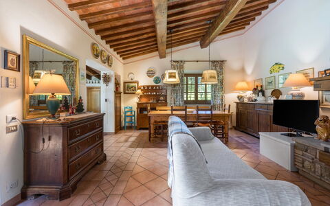 Grace Home, Pool, Wifi, Gambassi Terme: Meubilair, Huis, Huis, Tafel, Stoel, Deur, Kamerplant, Keuken En Eettafel, Woonkamer