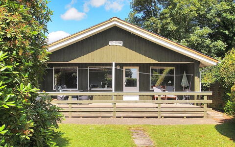 Angret - 200M from the Sea: Huis, Dak, Huis, Verblijf, Landgoed, Boerderij, Villa, Veranda, Siding