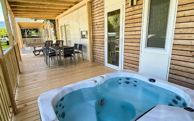 Ossiach 400: Hout, Beits, Samengesteld Materiaal, Dek, Toevlucht, Hardwood, Zwembad, Schaduw, Houten Vloer, Eco Hotel