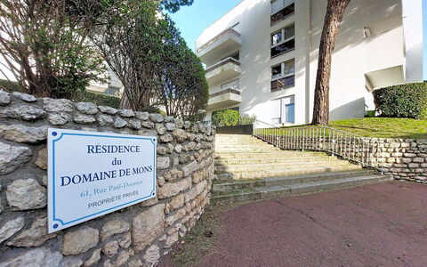 Résidence de Mons: Appartement, Condominium, Balkon