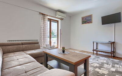 Accommodatie:&nbsp;Zoki 1 221.1