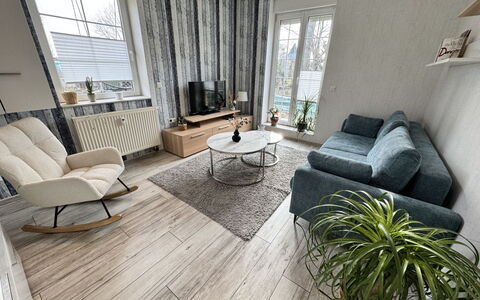 Feli: Meubilair, Flooring, Interieur Ontwerp, Verdieping, Hout, Houten Vloer, Woonkamer, Kamer, Huis, Bankstel
