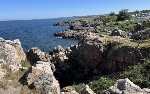 Bena - 2Km from the Sea: Felsen\, Kust, Kust En Oceanic Landvormen, Bedrock, Terrein, Zee, Dagzomende, Kust, Voorgebergte