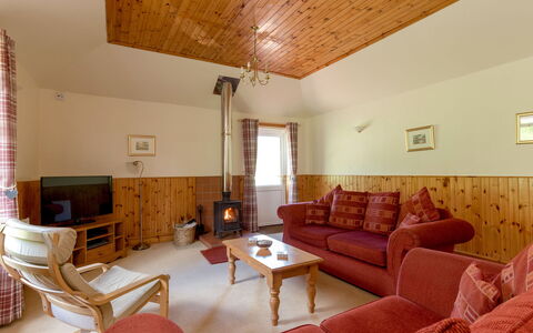 Doonans Cottage: Interieur Ontwerp, Hout, Plafond, Flooring, Verdieping, Meubilair, Kamer, Beits, Cabinetry, Woonkamer