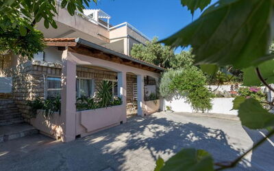 Appartamento Nomads, Ac, Wifi Hvar