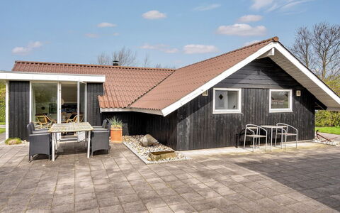 Magnus - 250M to the Fjord: Landgoed, Schaduw, Oprit, Boerderij