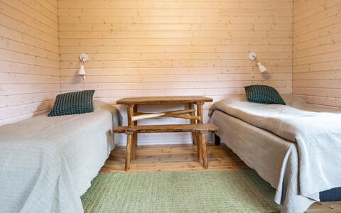 Vintteri: Meubilair, Interieur Ontwerp, Flooring, Verdieping, Tafel, Plafond, Keuken En Eettafel, Verlichting, Stoel, Huis