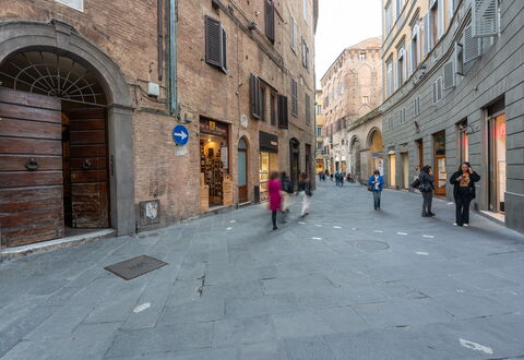 Balconcini De' Saracini: Gebouw, Weg Oppervlak, Straat, Stad, Stedelijk Gebied,  Dorf\, Openbare Ruimte, Weg, Steeg