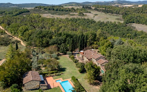 Casale del Timignano, Private Villa with Huge Gard: Landschap, Landgoed, Huis, Landelijk Gebied, Land Lot, Verblijf, Plantage, Dorp, Boerderij, Hacienda