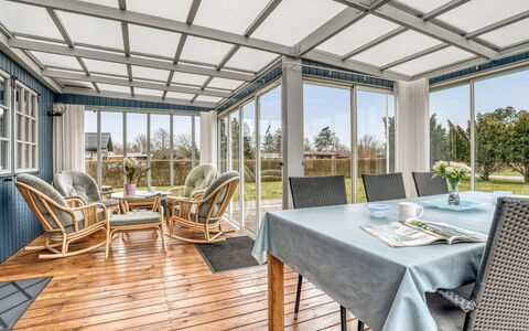 Thorir - 500M from the Sea: Landgoed, Schaduw, Oprit, Boerderij