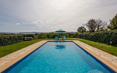 Villa Philipp: Schaduw, Balkon, Hotel, Villa, Toevlucht, Buitenmeubels
