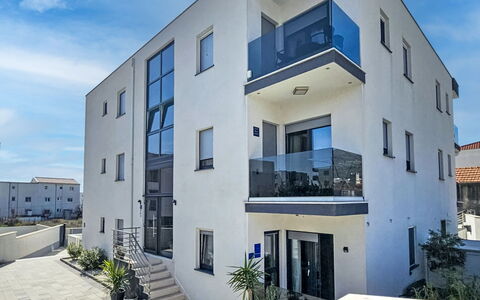Sole: Appartement, Stedelijk Ontwerp, Balkon, Beton, Condominium, Hotel