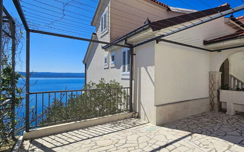 Omiš 902: Balkon, Leuning, Schaduw, Hek, Veranda, Trap, Baluster, Villa, Home Schermen, Dek