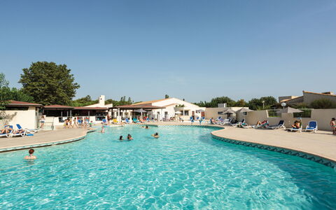 Cap D'Agde 635: Zwembad, Recreatie, Buitenmeubels, Toevlucht, Vrije Tijd, Vakantie, Ligstoel, Paraplu, Schaduw