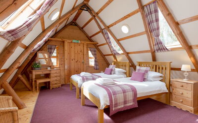 Rabbie Burns Lodge