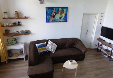 Appartamento Central Sea View Opatija: Meubilair, Interieur Ontwerp, Bankstel, Flooring, Verdieping, Hout, Woonkamer, Kamer, Houten Vloer, Verlichting