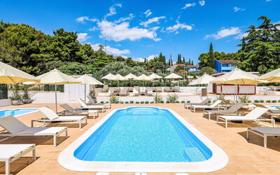 Accommodatie:&nbsp;Medena 250.5