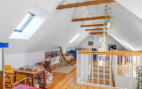 Rami - 250M from the Sea: Landgoed, Schaduw, Oprit, Boerderij