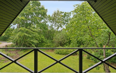 Estefania - 1Km from the Sea: Gebouw, Huis, Venster, Huis, Dak, Woongebied, Struik, Verblijf, Land Lot