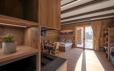 Dolni Morava 200: Hout, Verdieping, Flooring, Houten Vloer, Beits, Hardwood, Plank, Multiplex, Timmerhout, Woonkamer
