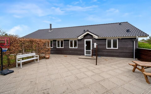Gertrud - 950M to the Fjord: Landgoed, Schaduw, Oprit, Boerderij