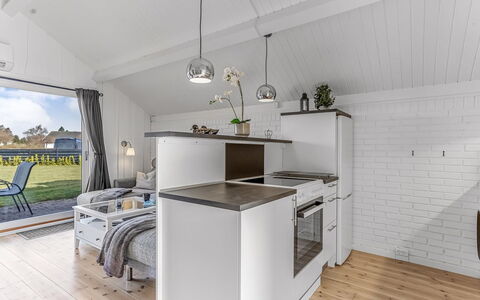 Darina - 150M from the Sea: Appartement, Condominium, Landgoed, Balkon, Villa, Hotel
