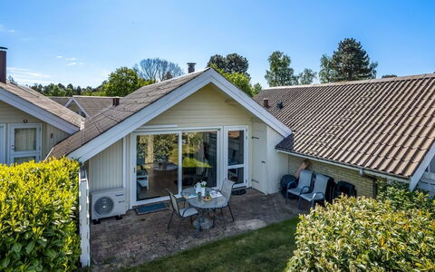 Darina - 150M from the Sea: Appartement, Condominium, Landgoed, Balkon, Villa, Hotel